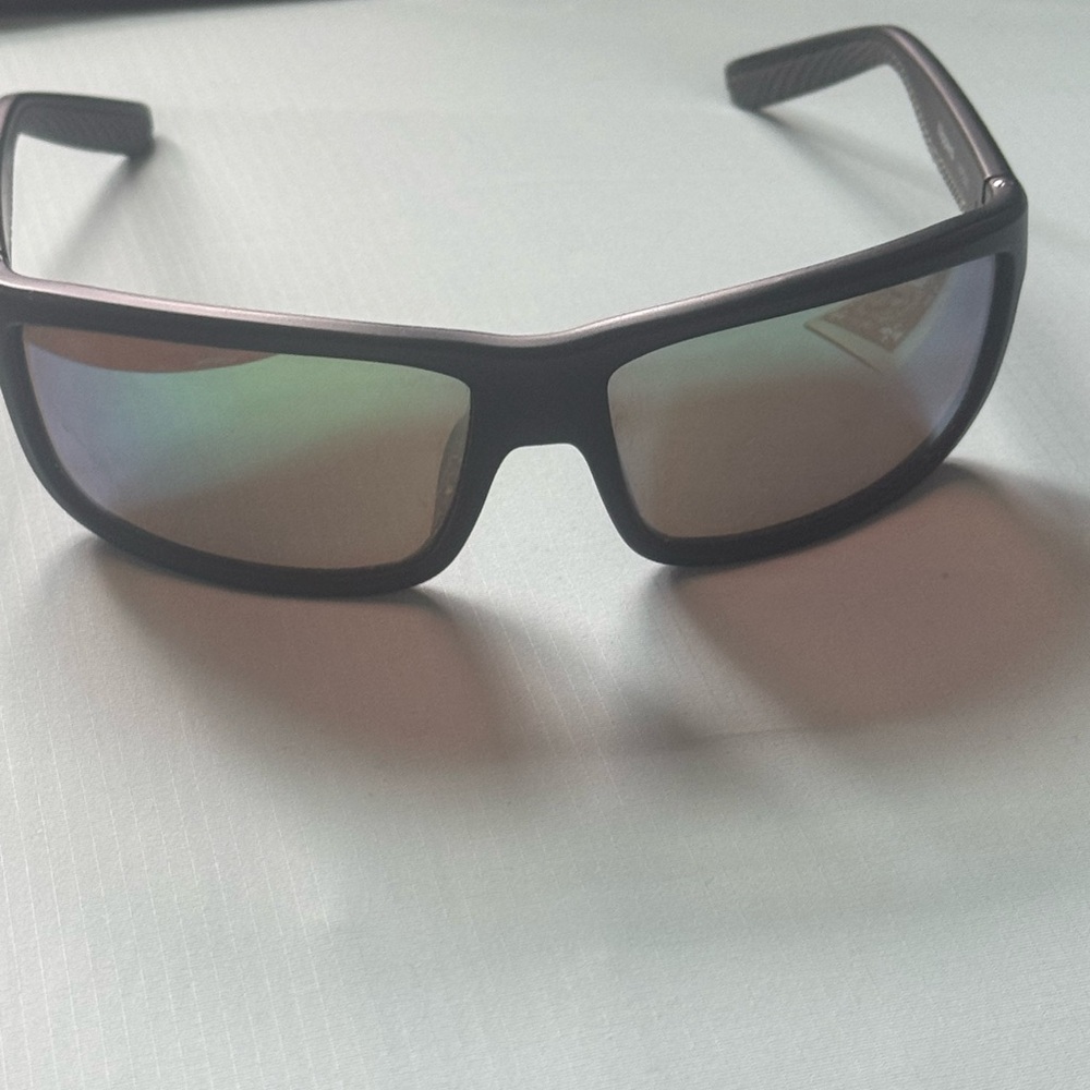 Bajio 1260 polarized sun glassss
